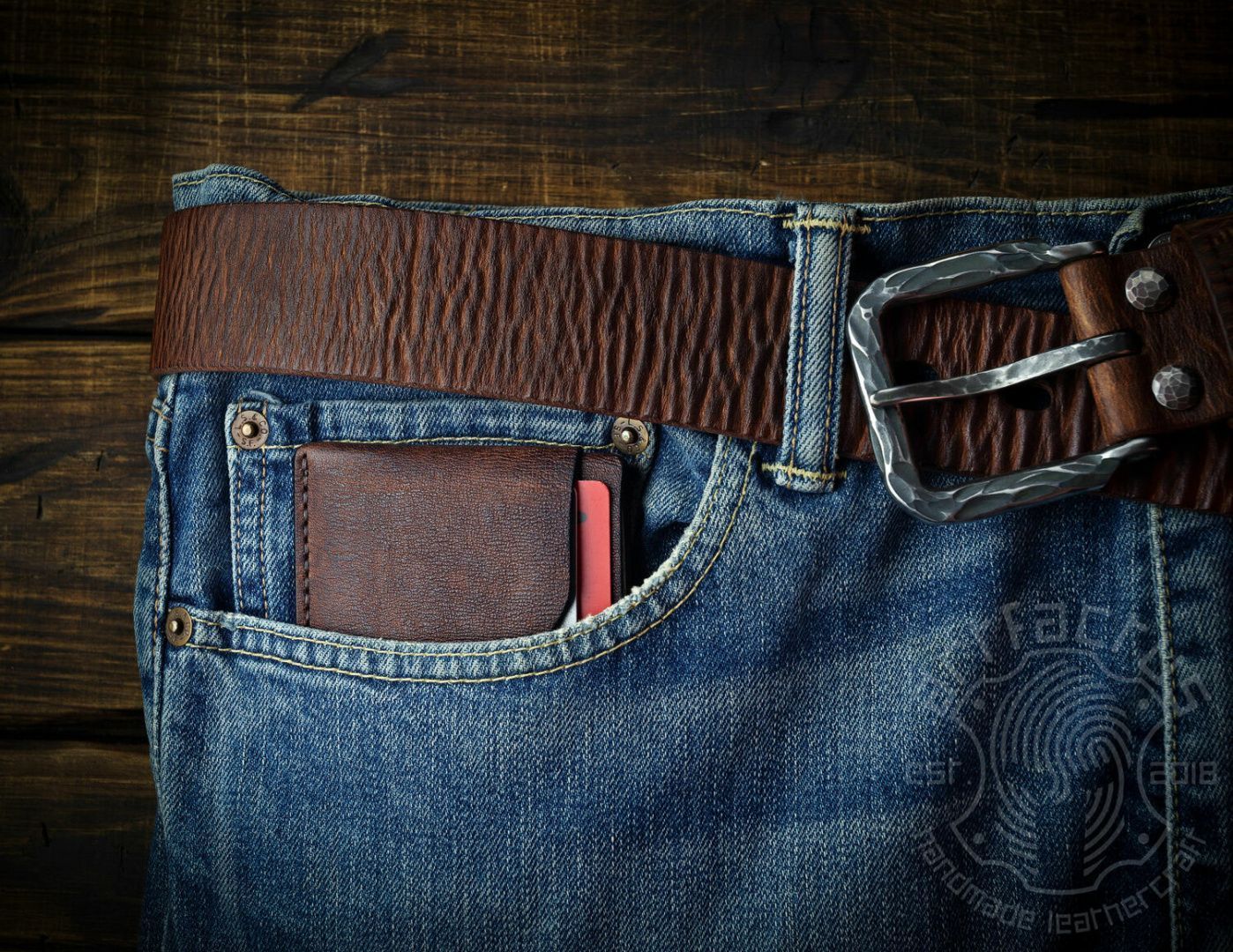 Кожаный кошелёк